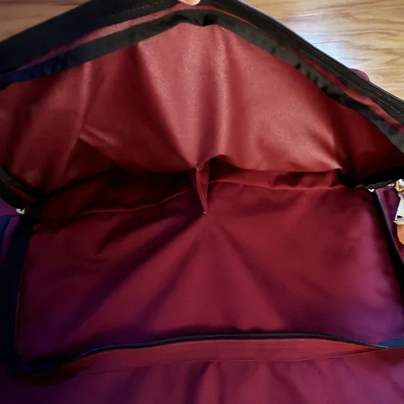 L.L. Bean Garment Bag Burgundy Tan Leather Accents Hanging Travel Bag Vintage